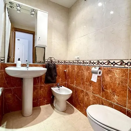 Primera Linea De Mar Con Terraza Atico En Magic World - Marina Dor Apartment *