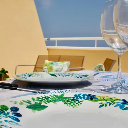 Apartment Primera Linea De Mar Con Terraza Atico En Magic World - Marina Dor *
