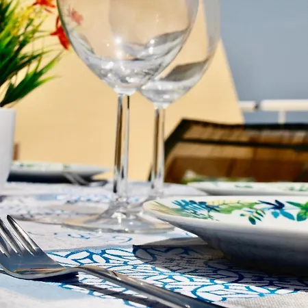 Primera Linea De Mar Con Terraza Atico En Magic World - Marina Dor אורופסה דל מר