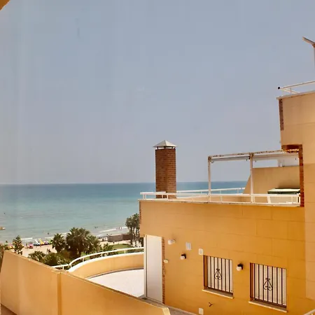 Primera Linea De Mar Con Terraza Atico En Magic World - Marina Dor אורופסה דל מר